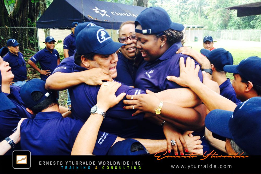 Team Building Panamá Talleres de Cuerdas Bajas | Team Building Empresarial para el desarrollo de equipos de trabajo