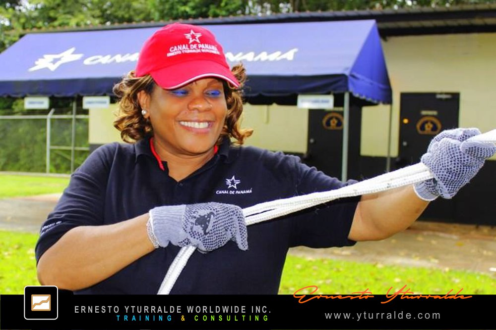 Team Building Panamá Talleres de Cuerdas Bajas | Team Building Empresarial para el desarrollo de equipos de trabajo