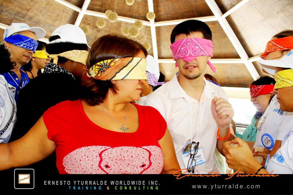 Team Building Panamá Talleres de Cuerdas Bajas | Team Building Empresarial para el desarrollo de equipos de trabajo